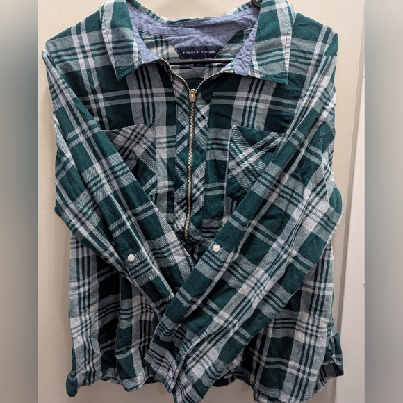 Tommy Hilfiger Forest Green Plaid Dress Shirt - Picture 2 of 3